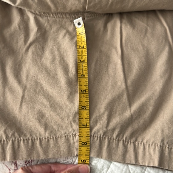 Men's Saddelbred Khaki Cargo Shorts - Picture 6 of 7